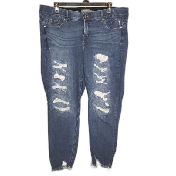 Torrid Bombshell Skinny High Rise Destructed Jeans 22 - Picture 3 of 12